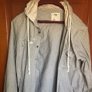 Guys button up shirt